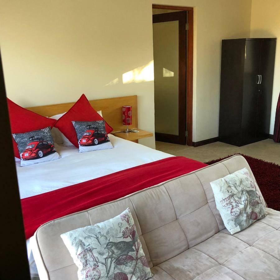 Hotel Rivendell Hartbeespoort Exterior foto